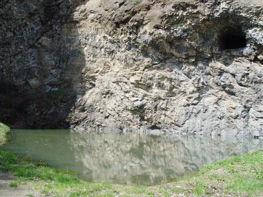 Jezero Majdan pri Trličnem