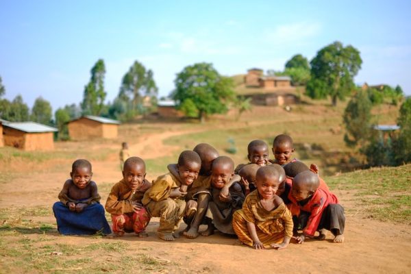Sonja Salobir Lindsay: Ruanda – dežela tisočerih gričev
